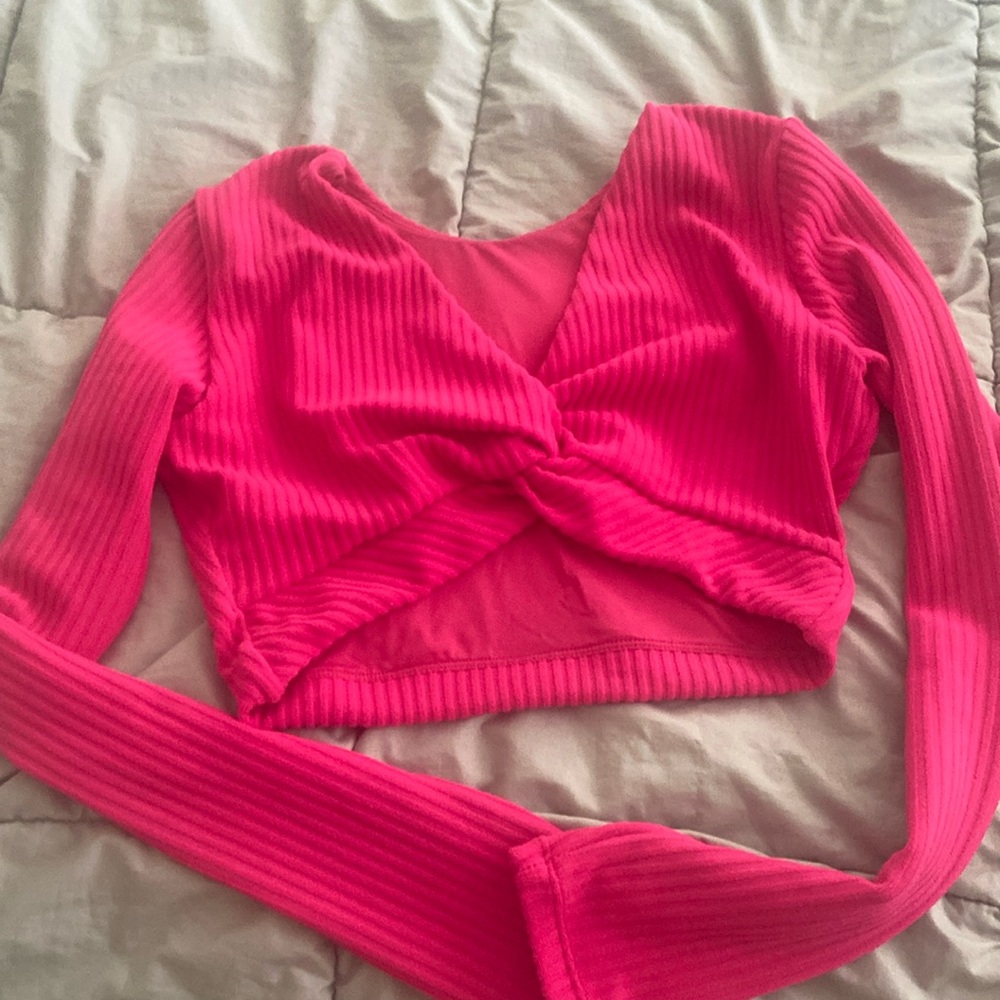 Brand New! Andie ‘The Twist’ Rashguard Knit Terry. Size M. Bright hibiscus pink.